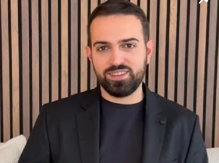 Dr. Berk Ekşi